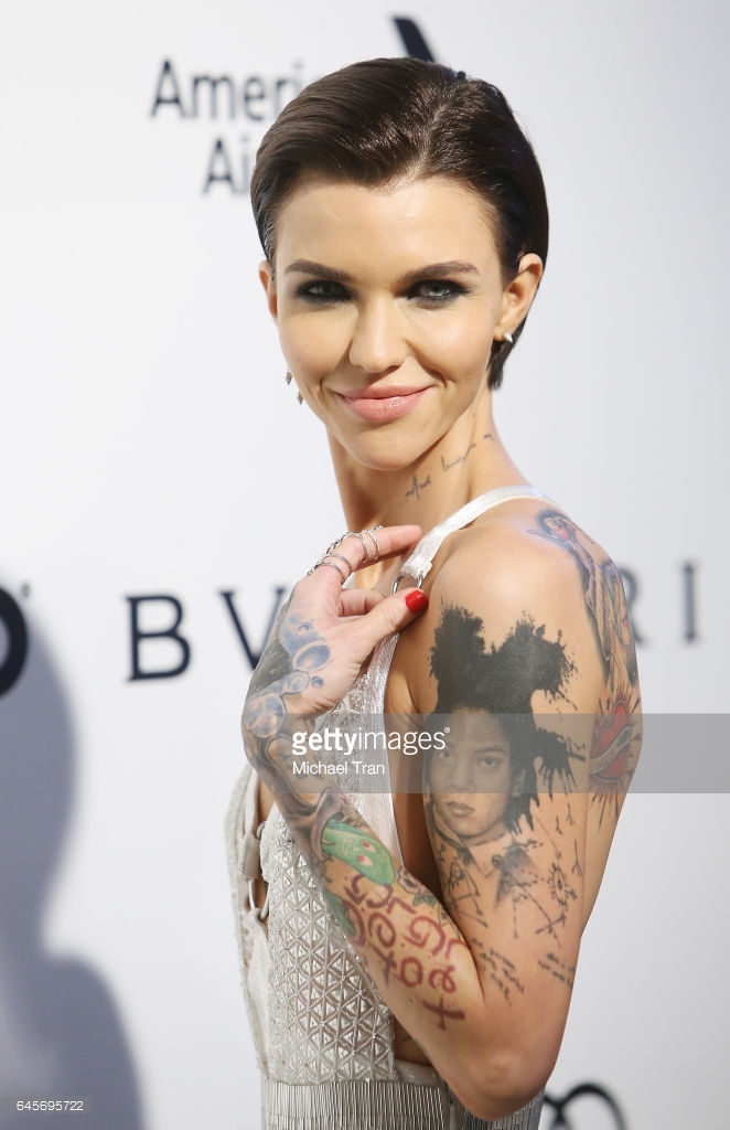 9dee5da9762a745cb5ef0efe1d21f6b070466f40