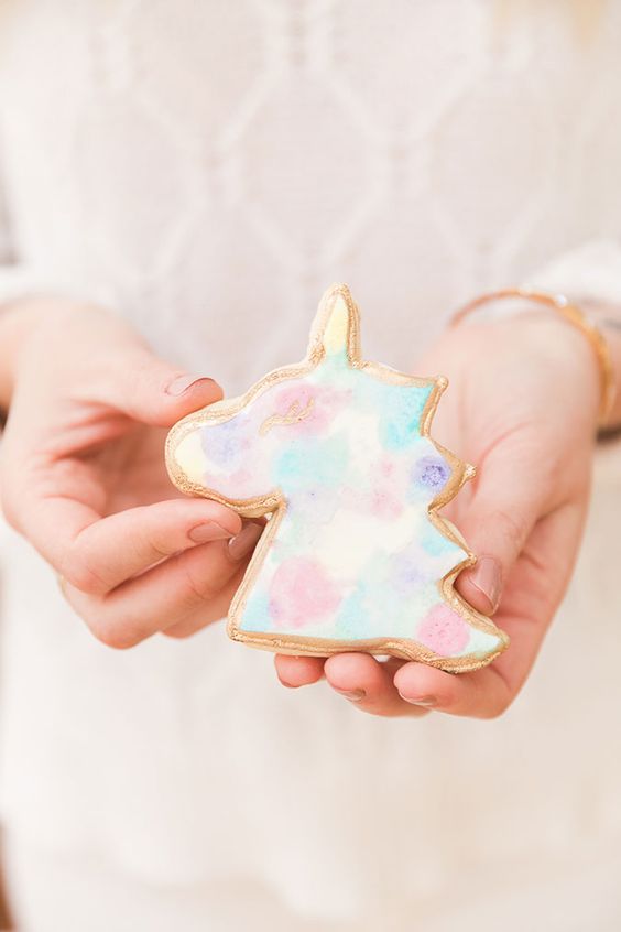 e52dc63cf278995cd4613203a738a560