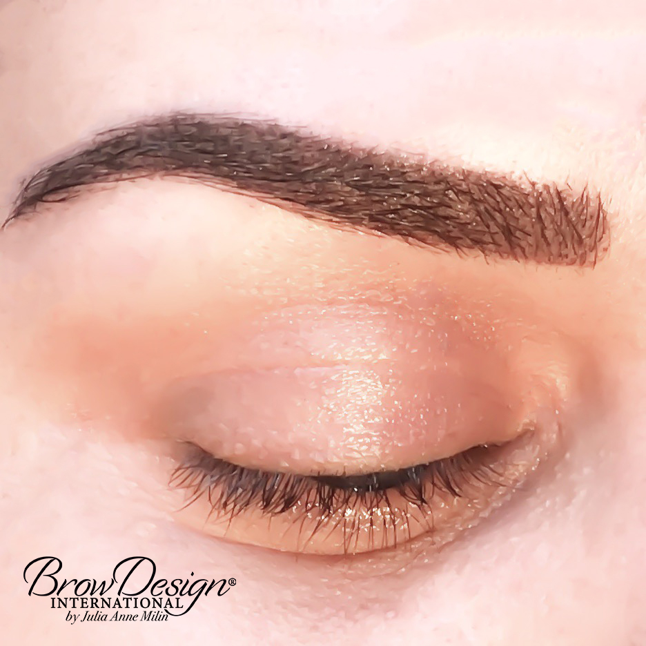 shaded brow e julia_2x