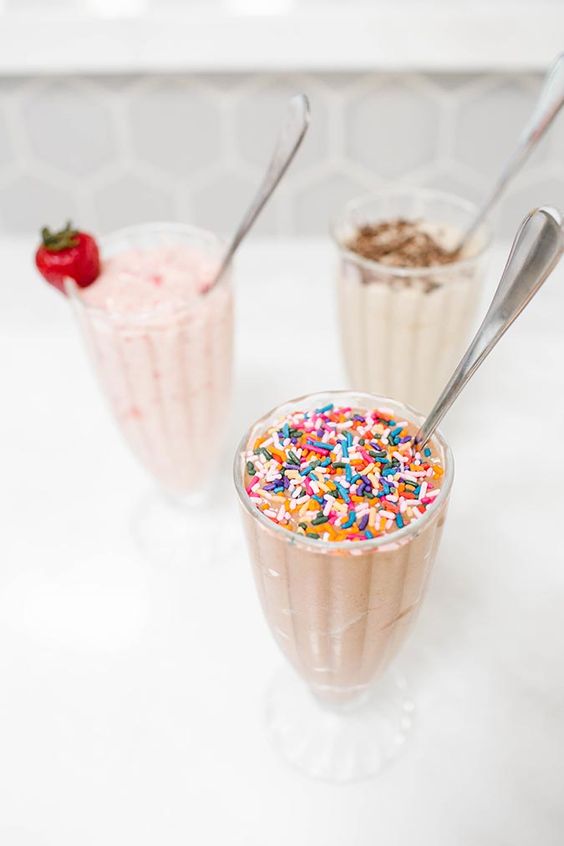 21da9dd49abe8a7e8eefddaf5b7e26af