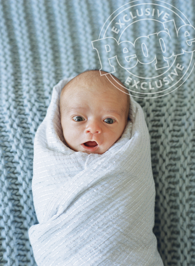 F:PHOTOReady RoomActionsInsert Request48002#elizabeth messina654407(2) copy.jpg