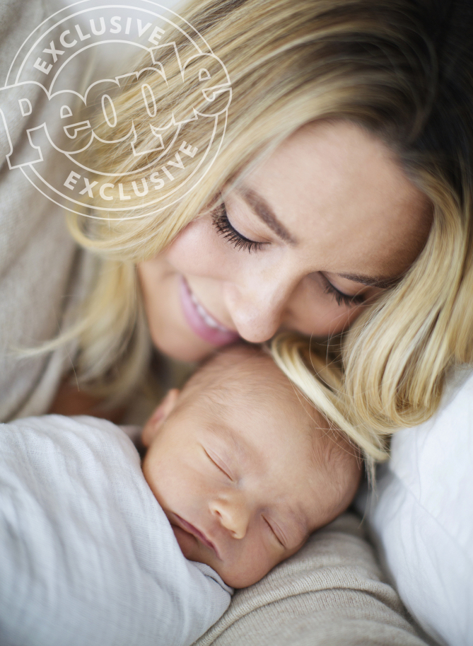 F:PHOTOReady RoomActionsInsert Request48002#elizabeth messina654402(2) copy.jpg