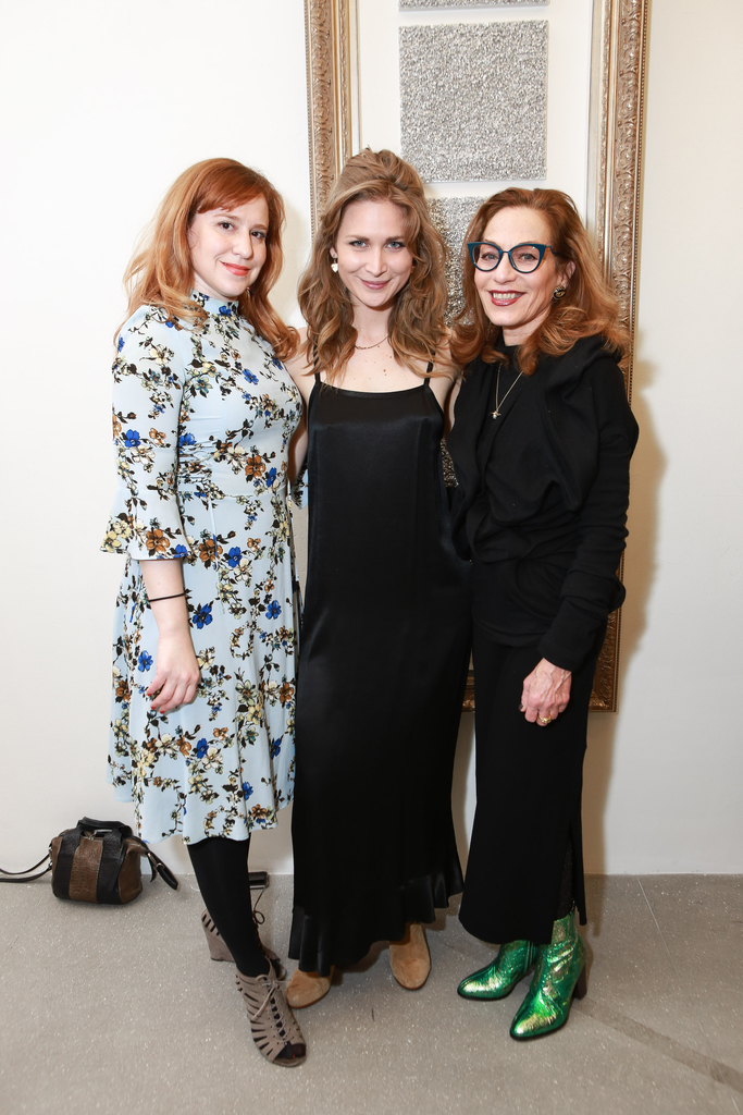 569668592,DD7EC3E9FFC5DA43D0D