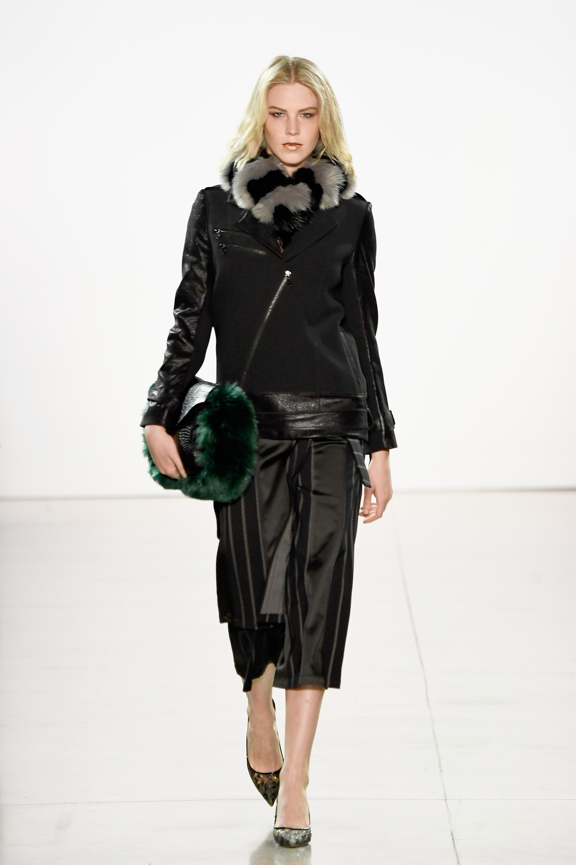 Vivienne Hu Fall Winter 2018 New York Fashion Week Runway Show